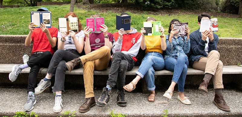 students reading books