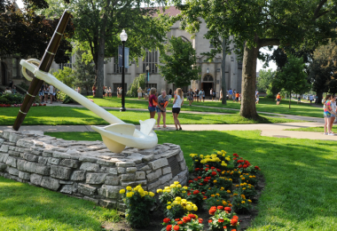 Students arrive at Hope College for Anchor Days